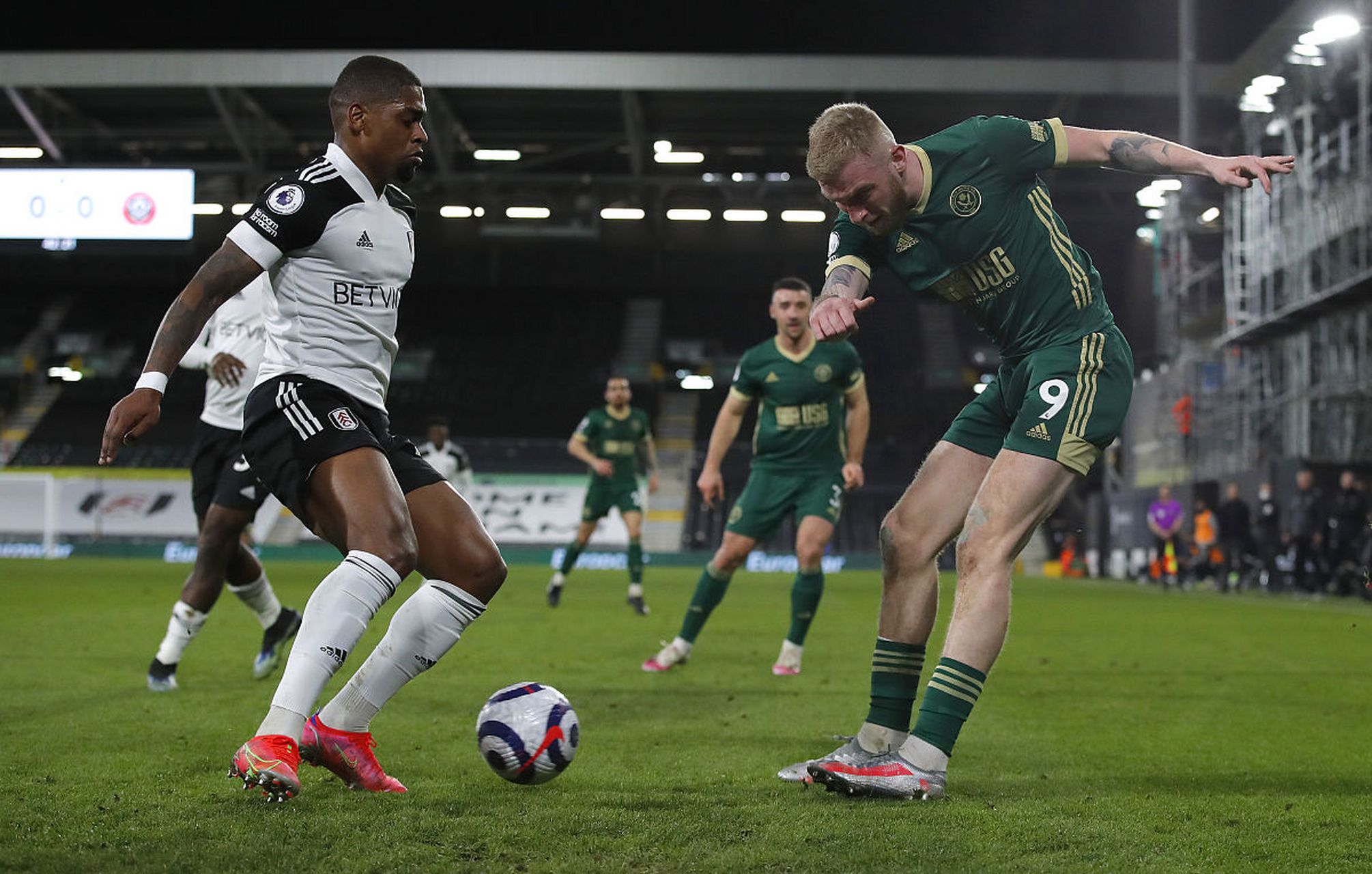 陷入困境 陷入困境