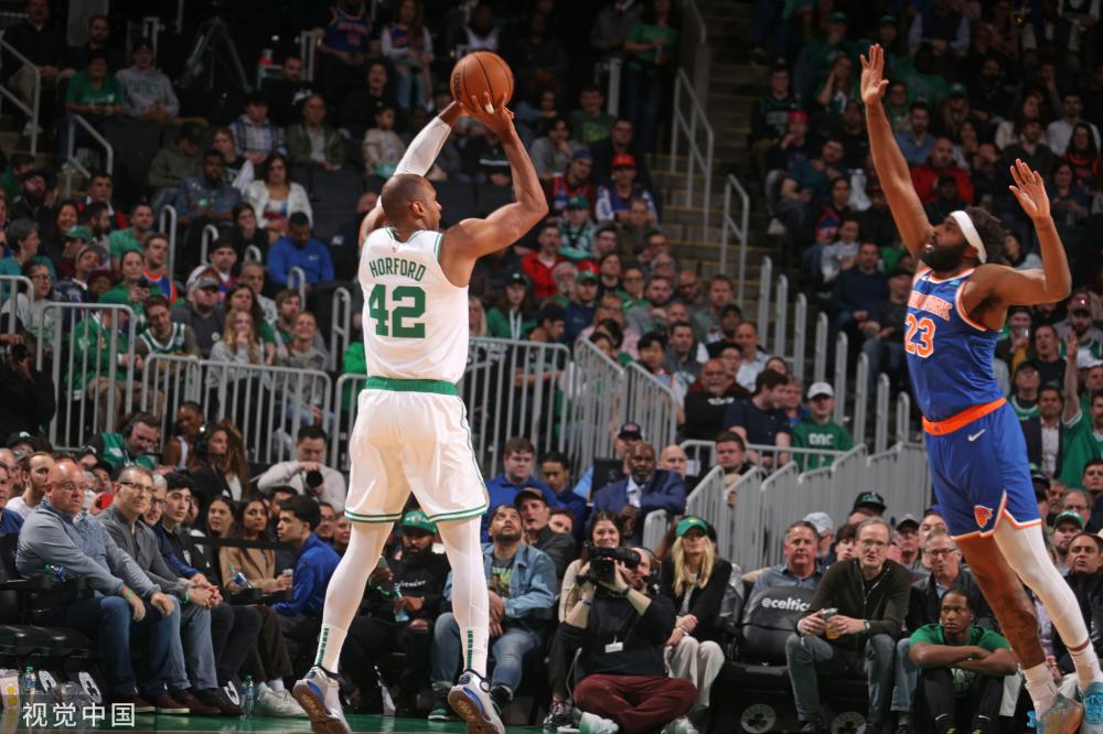 士的领袖的 士的领袖的