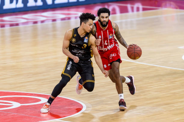 与运用精细 与运用精细