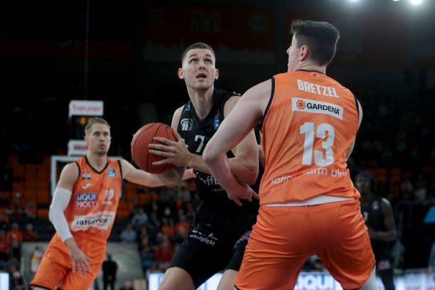 总的来说 总的来说